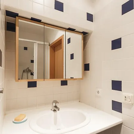 Charles Bridge Apartman *